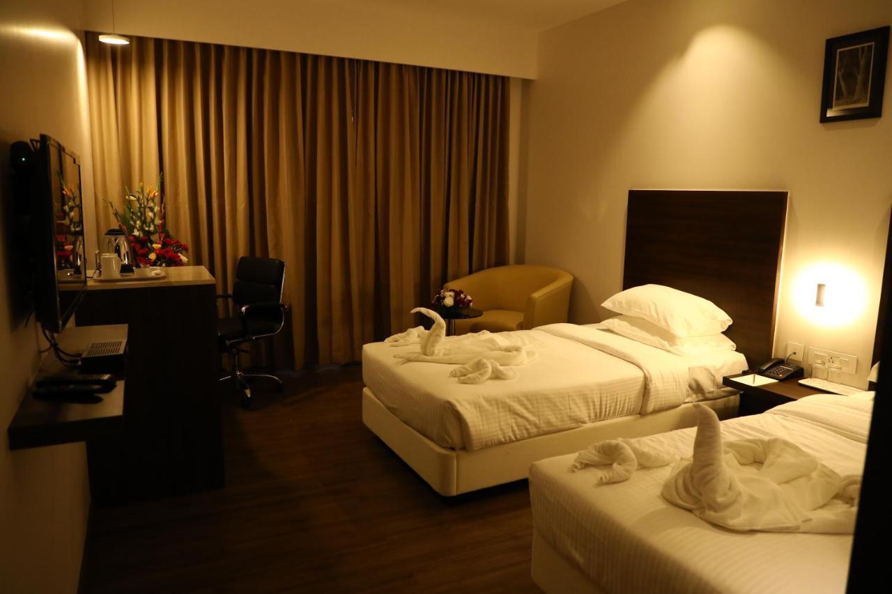 Yn Hotels Bangalore Eksteriør billede